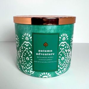Bath & Body Works Autumn Adventure 3-wick Candle